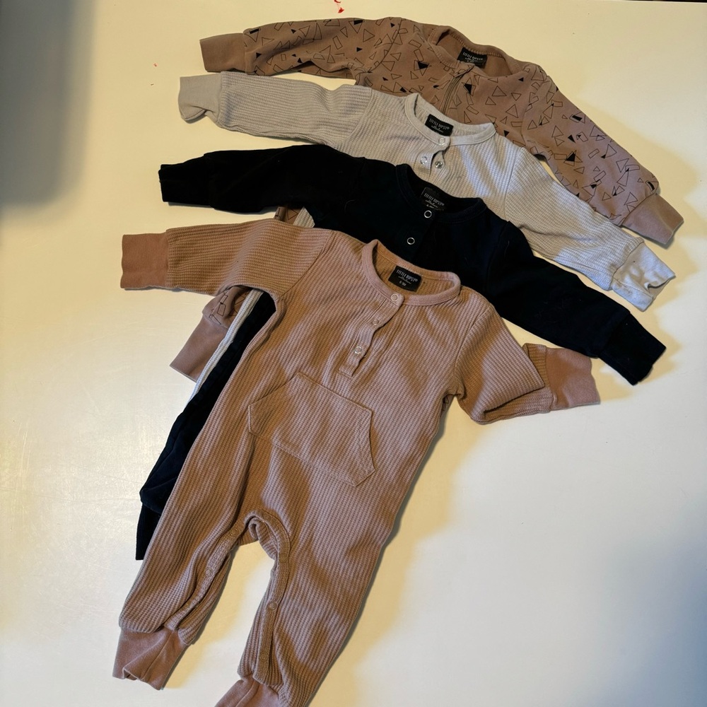 Little bipsy 6-9 month bundle